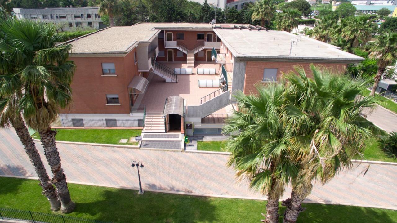 טרמולי Residence Villaggio Del Sole מראה חיצוני תמונה